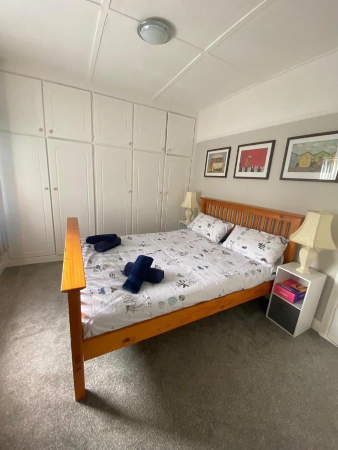 Mairead - Cosy Property In Gaeltacht Quarter Belfast Exterior foto