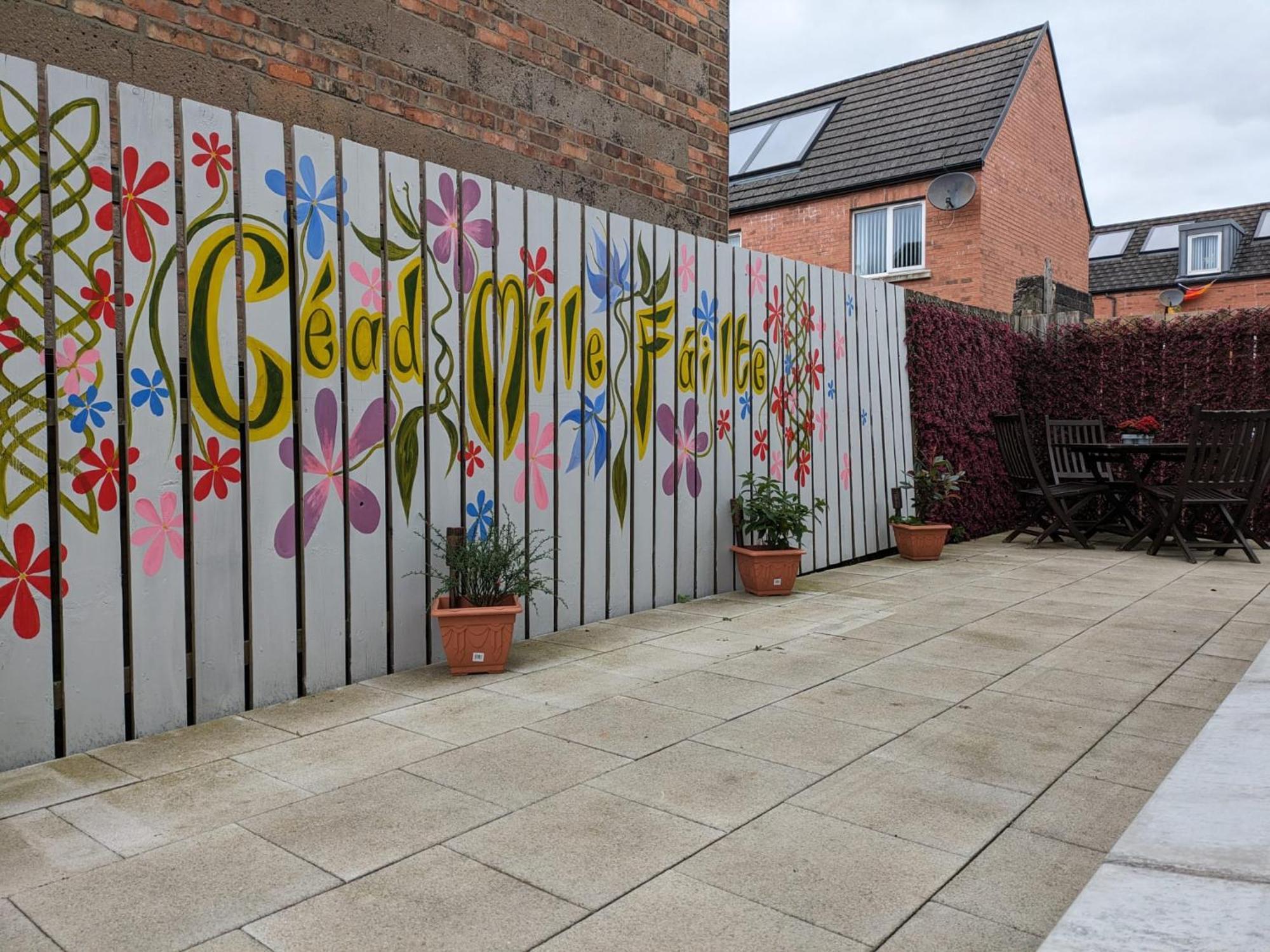 Mairead - Cosy Property In Gaeltacht Quarter Belfast Exterior foto
